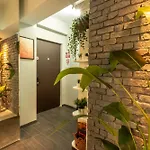Apartman Modern 1br In The Old Town: The Perfect Choice Bukarest