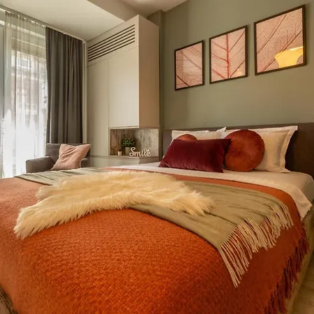 Modern 1br In The Old Town: The Perfect Choice 아파트 *