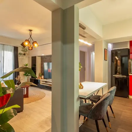 Appartement Modern 1br In The Old Town: The Perfect Choice Bucarest