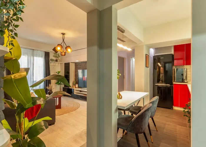 Apartament Modern 1br In The Old Town: The Perfect Choice Bukareszt