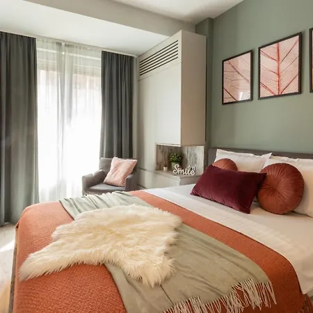 Modern 1br In The Old Town: The Perfect Choice Бухарест