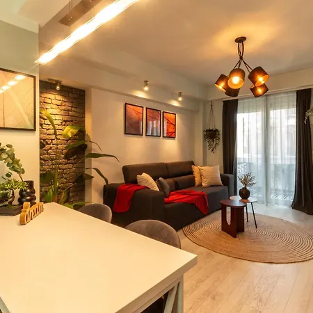 Modern 1br In The Old Town: The Perfect Choice